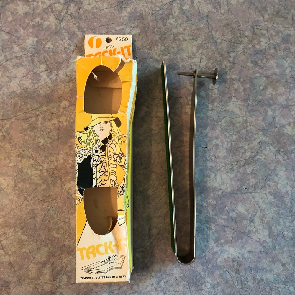 60's "Tack-It" Transfer Pattern Tool - Sewing Gadget - Sewing Pattern Tool
